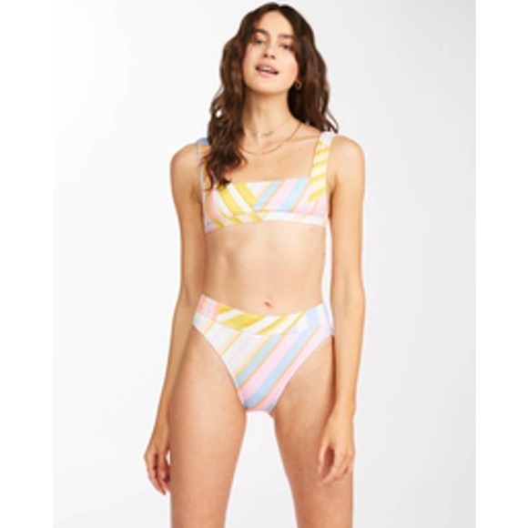 Billabong MULTI Break Of Dawn Tank Pastel Striped Bikini Set Size M - Picture 1 of 14
